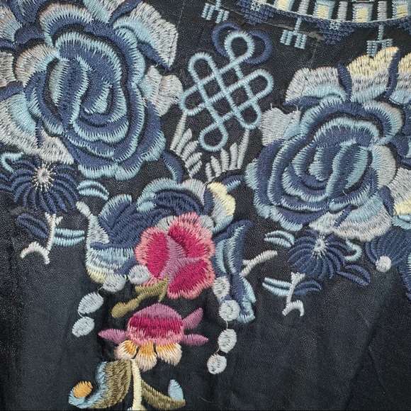 Johnny Was Esta satin blouse size XXL style #B16919-9 - Picture 14 of 16
